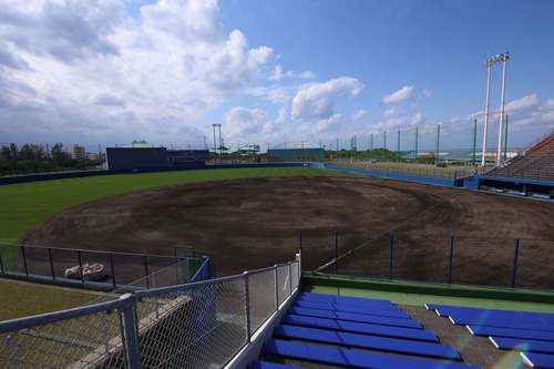 ユニオンですからスタジアム宜野湾(宜野湾市立野球場)